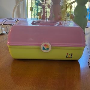 Beauty container - NEVER USED.